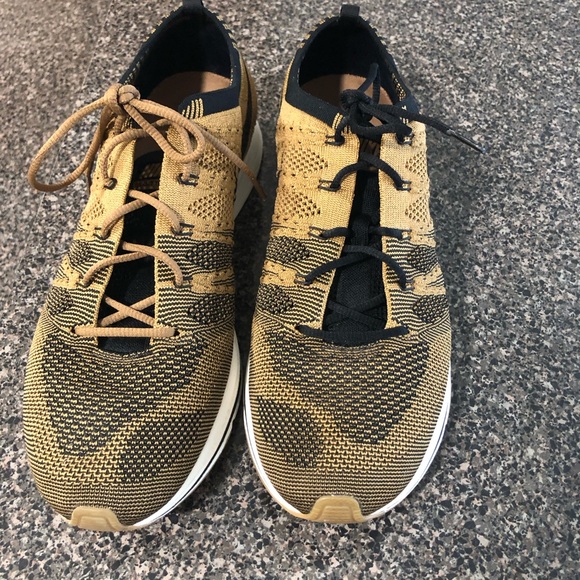 Nike flyknit trainer - Picture 3 of 3